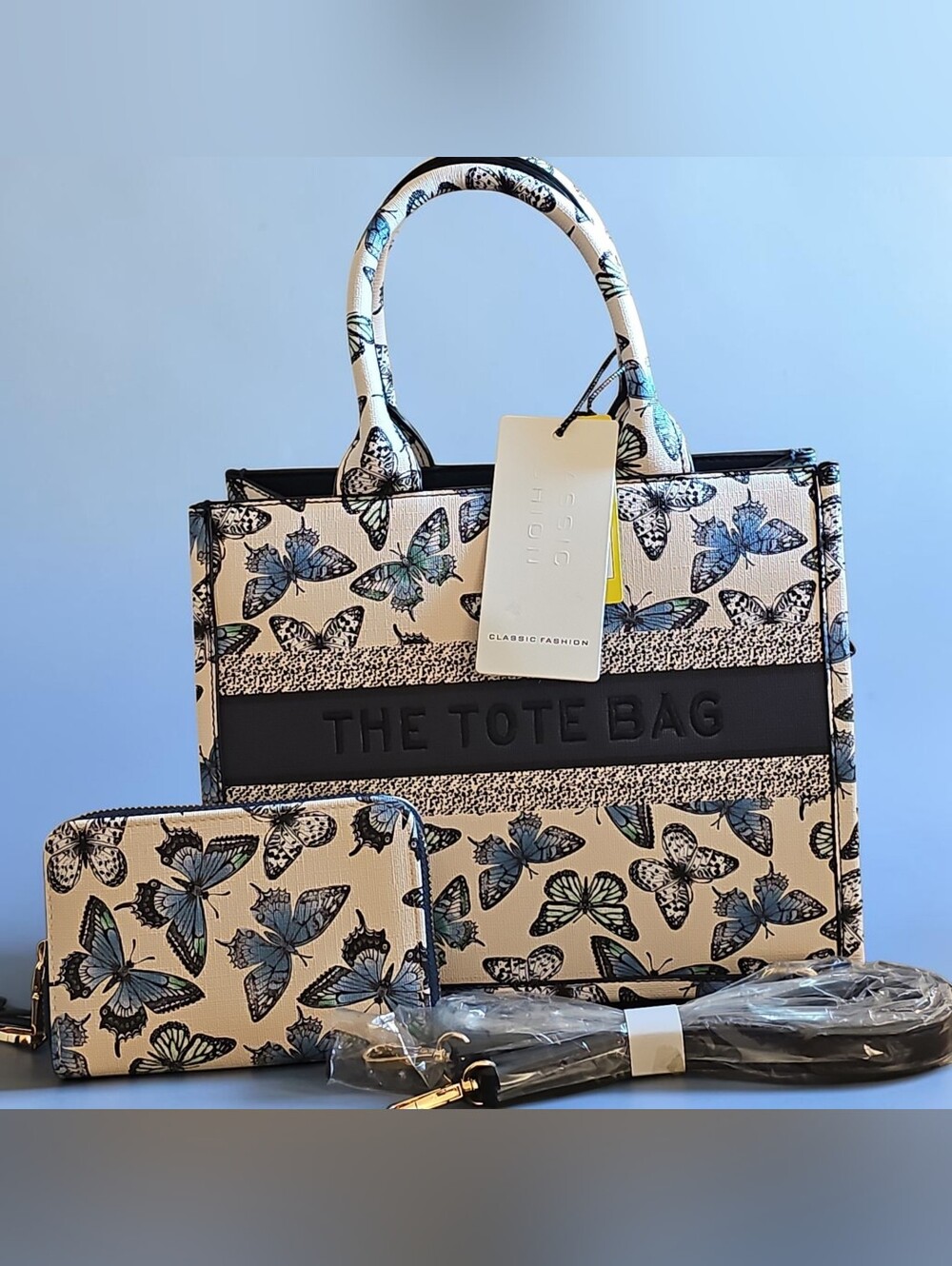 Nwt  Classic Fashion THE TOTE BAG Women’s Butterfly Print Tote in Cream and Blue